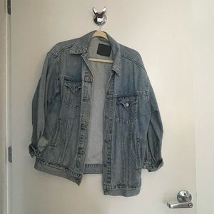 Levi’s oversized jeans jacket